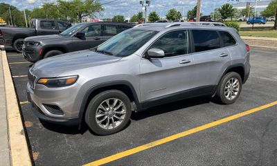2019 Jeep Cherokee Latitude Plus