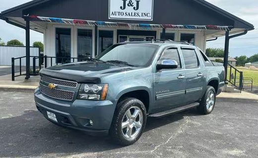 2012 Chevrolet Avalanche LS