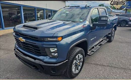 2026 Chevrolet Silverado HD Custom