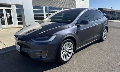 2018 Tesla Model X 100d
