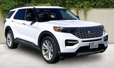 2023 Ford Explorer Platinum