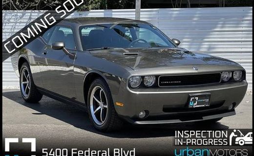 2010 Dodge Challenger Base