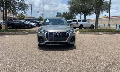 2024 Audi Q3 S Line Quattro