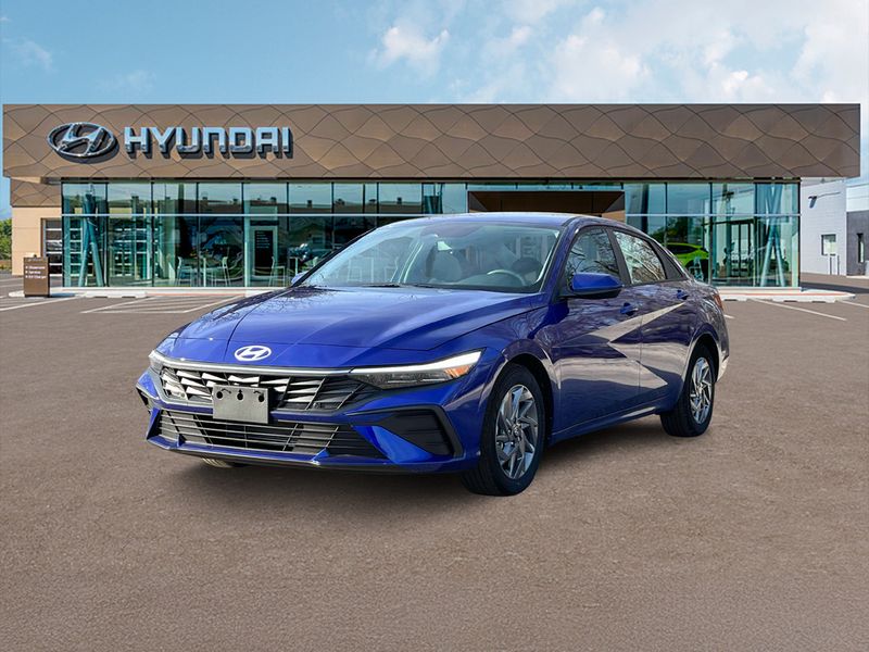 2024 Hyundai Elantra — a typically priced live listing
