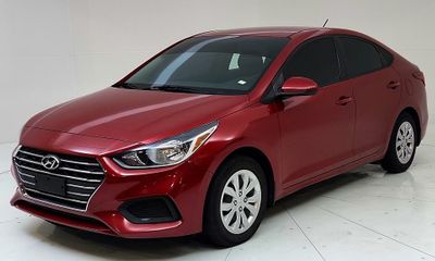 2019 Hyundai Accent SE AND SEL
