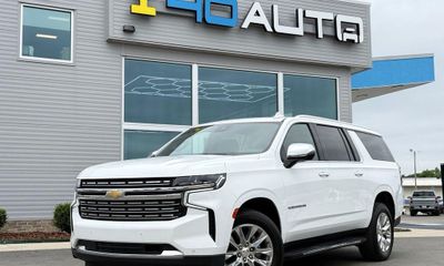 2023 Chevrolet Suburban Premier