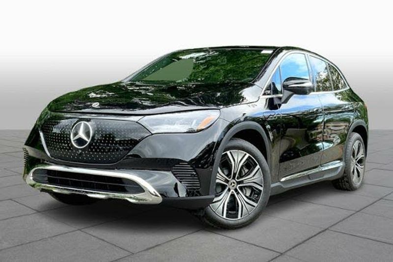 2023 Mercedes-Benz EQE-Class SUV — a typically priced live listing