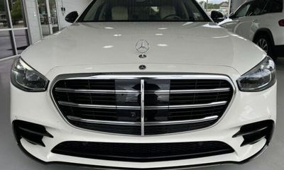 2023 Mercedes-Benz S-Class S500 4MATIC