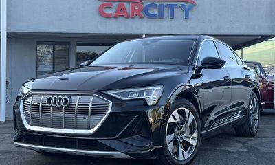 2022 Audi E-Tron Sportback Quattro Premium Plus