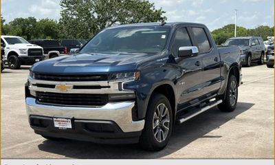 2021 Chevrolet Silverado LT