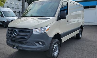 2022 Mercedes-Benz Sprinter 907 VS30