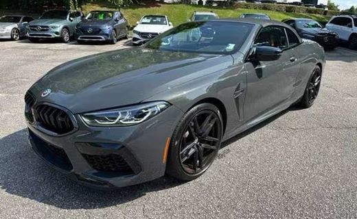 2023 BMW M8