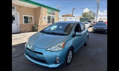 2014 Toyota Prius C TWO