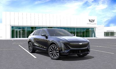2026 Cadillac Lyriq Premium Sport