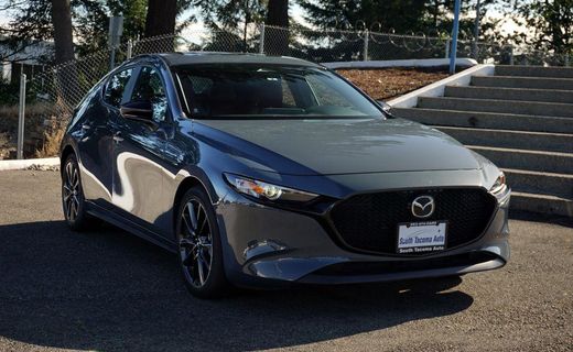 2024 Mazda MAZDA3 Preferred Package