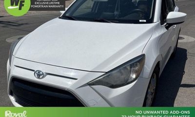 2017 Toyota Yaris IA Base