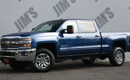 2017 Chevrolet Silverado LT
