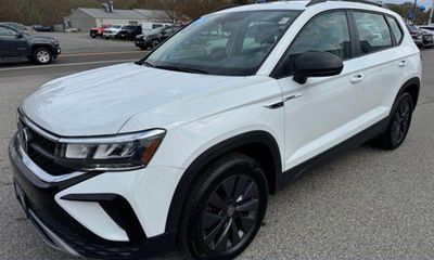 2022 Volkswagen Taos 4Motion S