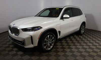 2026 BMW X5 XDRIVE50E