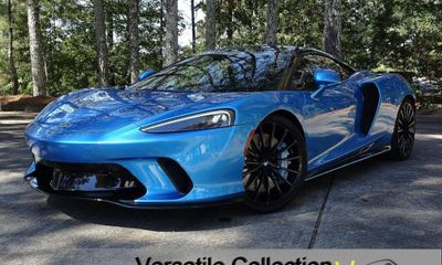 2021 McLaren GT Coupe