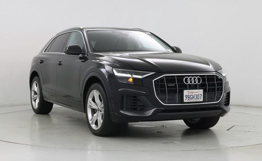 2022 Audi Q8 Quattro Premium