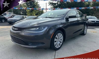 2015 Chrysler 200 LX