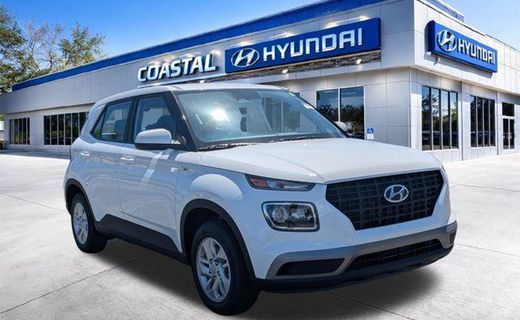 2026 Hyundai Venue SE
