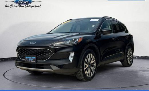 2022 Ford Escape Titanium Fhev