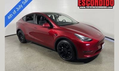 2024 Tesla Model Y Long Range