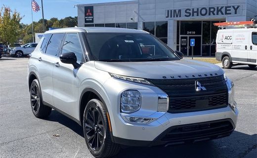 2022 Mitsubishi Outlander SE