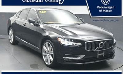 2017 Volvo S90 Inscription