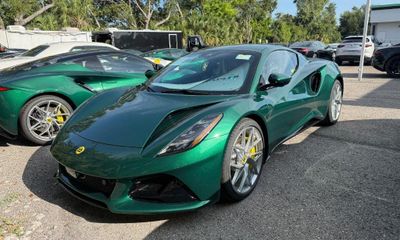 2026 Lotus Emira SE
