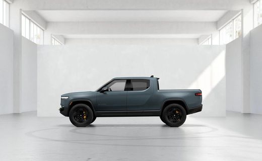 2026 Rivian R1T Premium