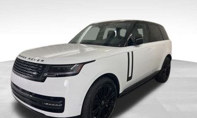 2025 Land Rover Range SE