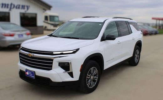 2024 Chevrolet Traverse LT