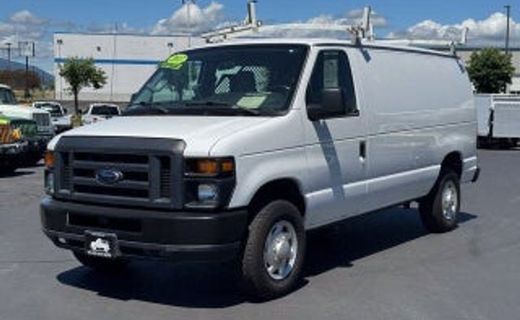 2013 Ford E-350 Super Duty