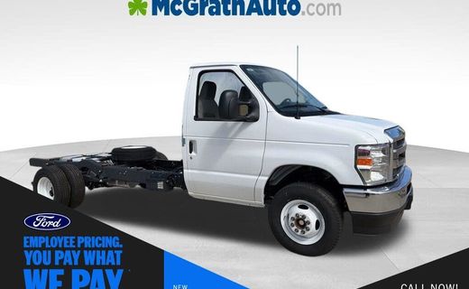 2026 Ford E-450 Base