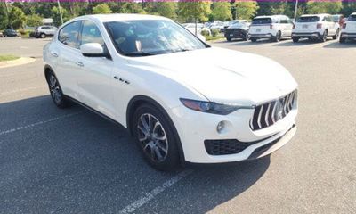 2017 Maserati Levante Base