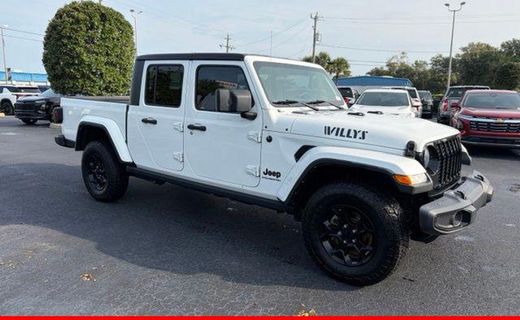 2023 Jeep Gladiator Sport