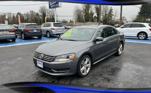 2015 Volkswagen Passat SE