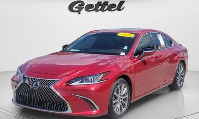 2021 Lexus ES 300H Premium