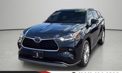 2024 Toyota Highlander XLE