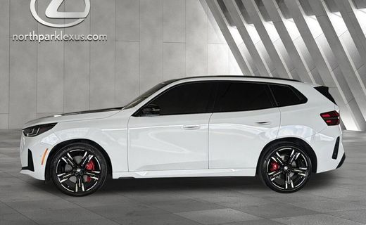 2025 BMW X3 M50