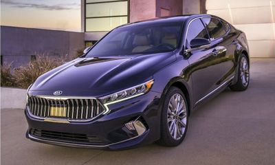 2020 Kia Cadenza Technology
