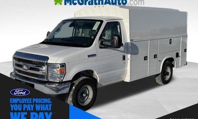 2026 Ford E-350 Base