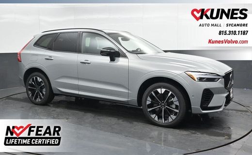 2026 Volvo XC60 Plus Dark