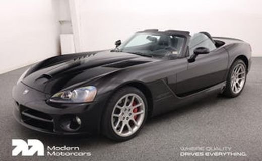 2004 Dodge Viper