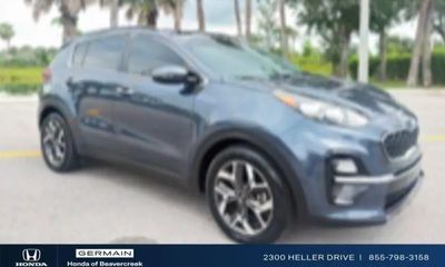 2022 Kia Sportage EX