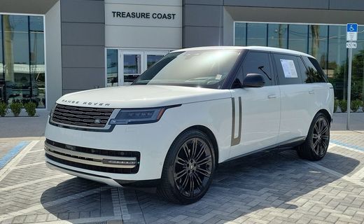 2025 Land Rover Range SE