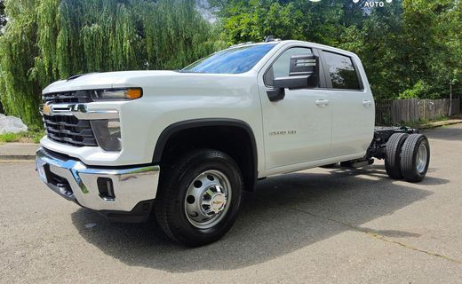 2025 Chevrolet Silverado HD LT